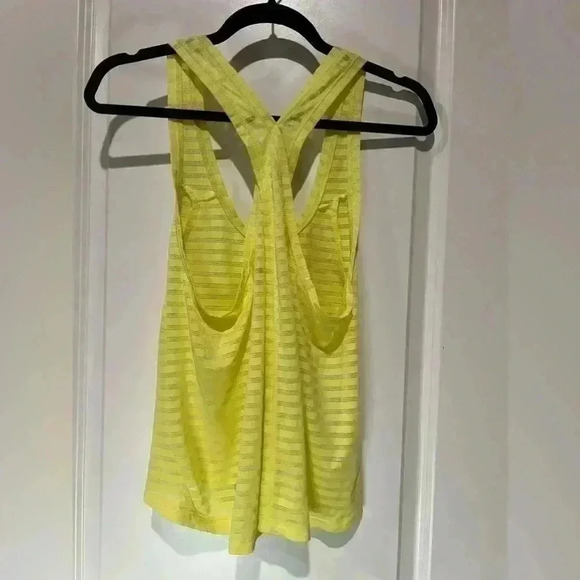 ZYIA YELLOW WORKOUT TANK SIZE SMALL - Picture 5 of 7